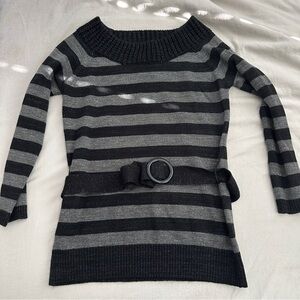 New Directions Black and Gray Off-the-Shoulder Sweater